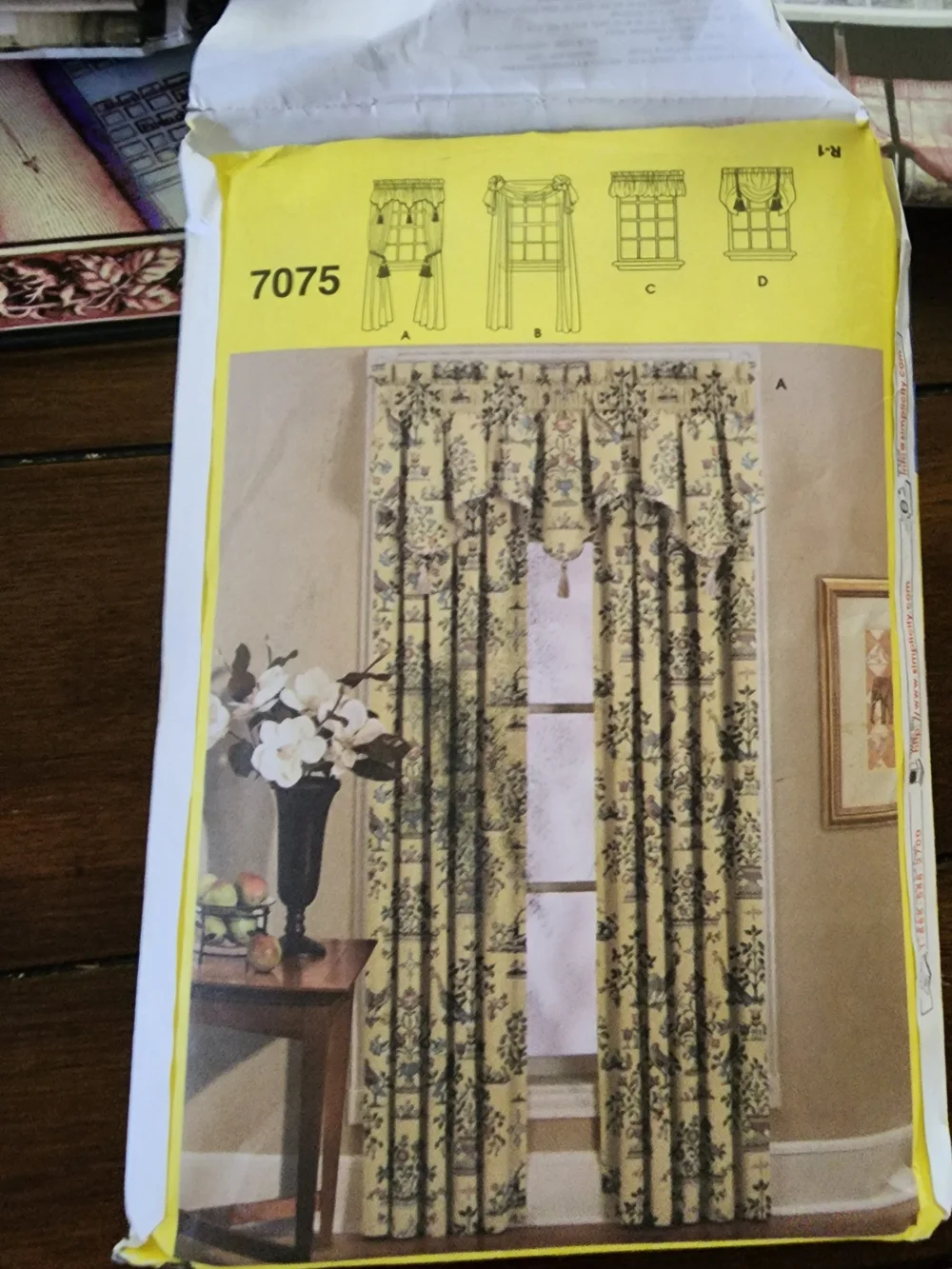 Simplicity Yellow Floral Window Treatment Sewing Pattern